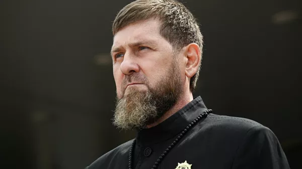 Кадыров назвал вбросом слухи об аварии с участием его сына