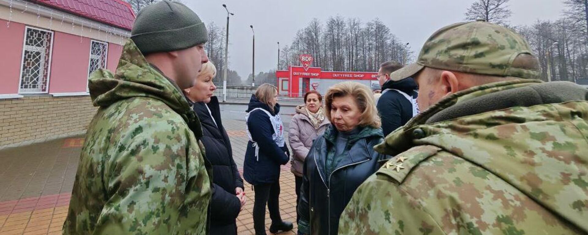 У чаканні абмену грамадзянамі паміж Расіяй і Украінай - Sputnik Беларусь, 1920, 16.12.2025