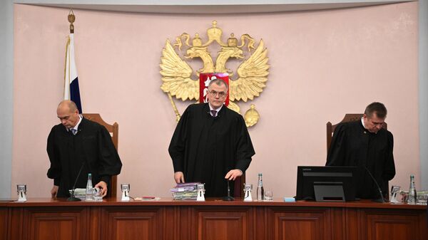 Рассмотрение жалобы  по делу о квартире певицы Долиной в Верховном суде РФ - Sputnik Беларусь