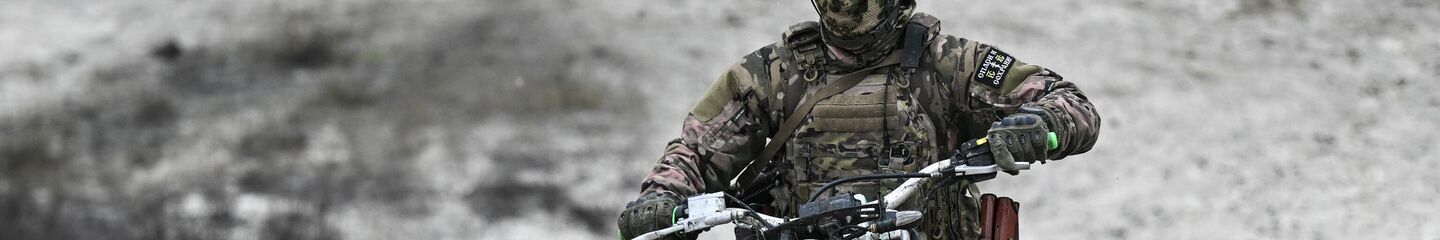 Отработка боевого слаживания военнослужащими 164-й мотострелковой бригады - Sputnik Беларусь