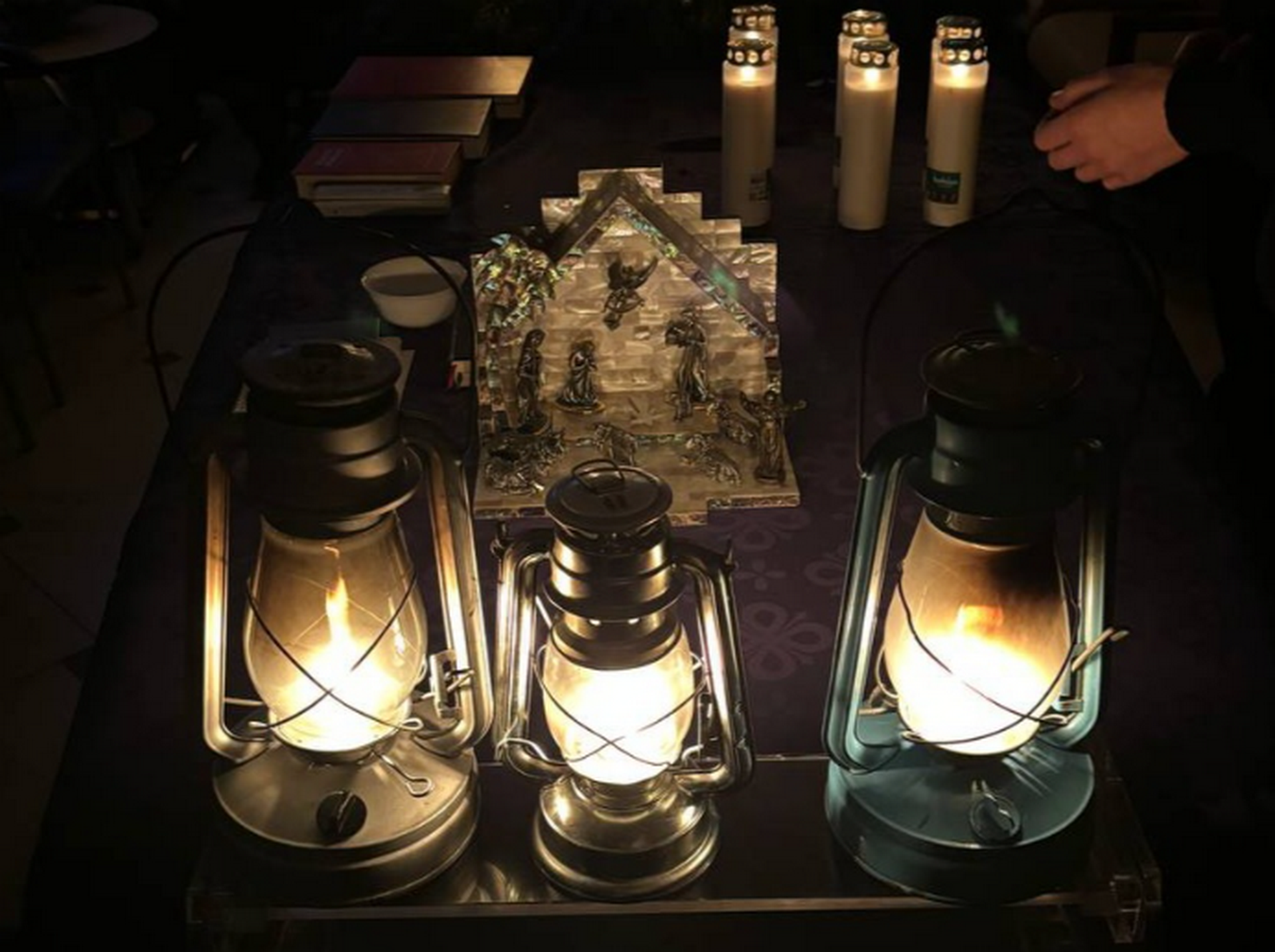 Огонь в лампе - Sputnik Беларусь, 1920, 24.12.2025