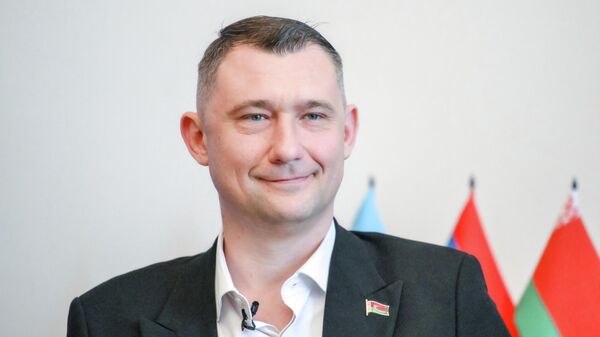 Директор благотворительного фонда, паралимпиец Алексей Талай - Sputnik Беларусь