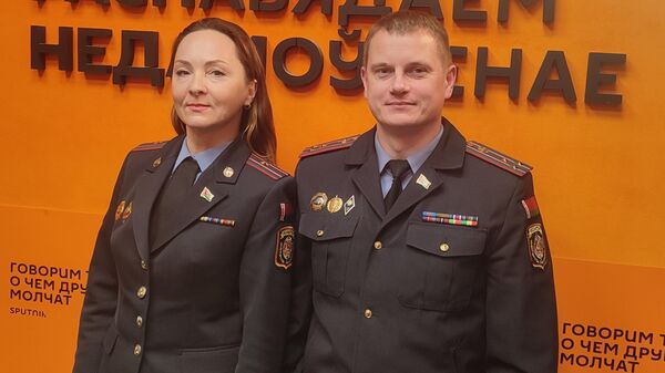 Сапунова & Бондаренко: особые советы ГАИ в преддверии Нового года - Sputnik Беларусь