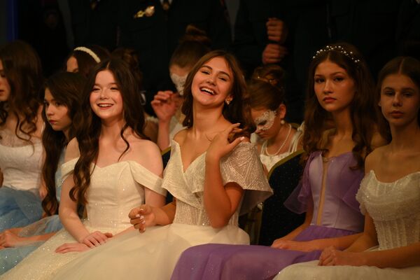 Бал в Национальной школе красоты - Sputnik Беларусь