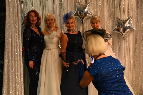 Бал в Национальной школе красоты - Sputnik Беларусь