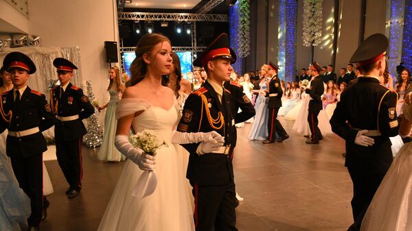 Бал в Национальной школе красоты - Sputnik Беларусь