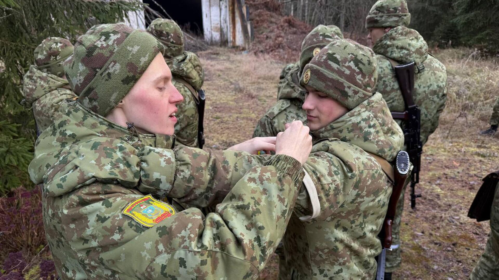 Курс молодого бойца Курс молодого бойца - Sputnik Беларусь, 1920, 20.12.2025