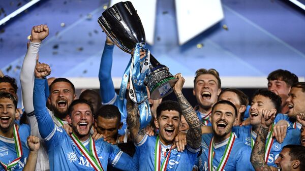 Наполи завоевал Суперкубок Италии - Sputnik Беларусь