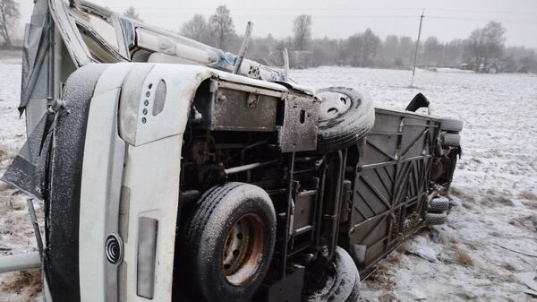 Последствия ДТП в Толочинском районе - Sputnik Беларусь