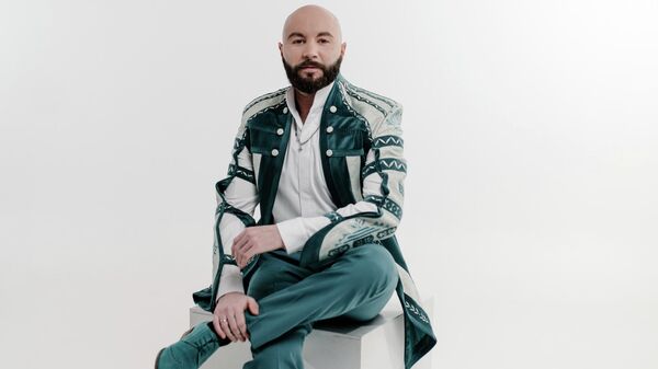 Что пожелал белорусам самый молодой солист Песняров в Новом году - Sputnik Беларусь