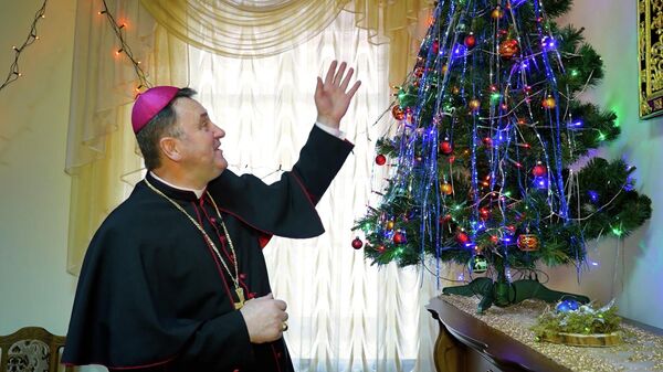 Навагодняя гісторыя пра хлебныя цукеркі на ёлцы ад Мітрапаліта Станеўскага - Sputnik Беларусь