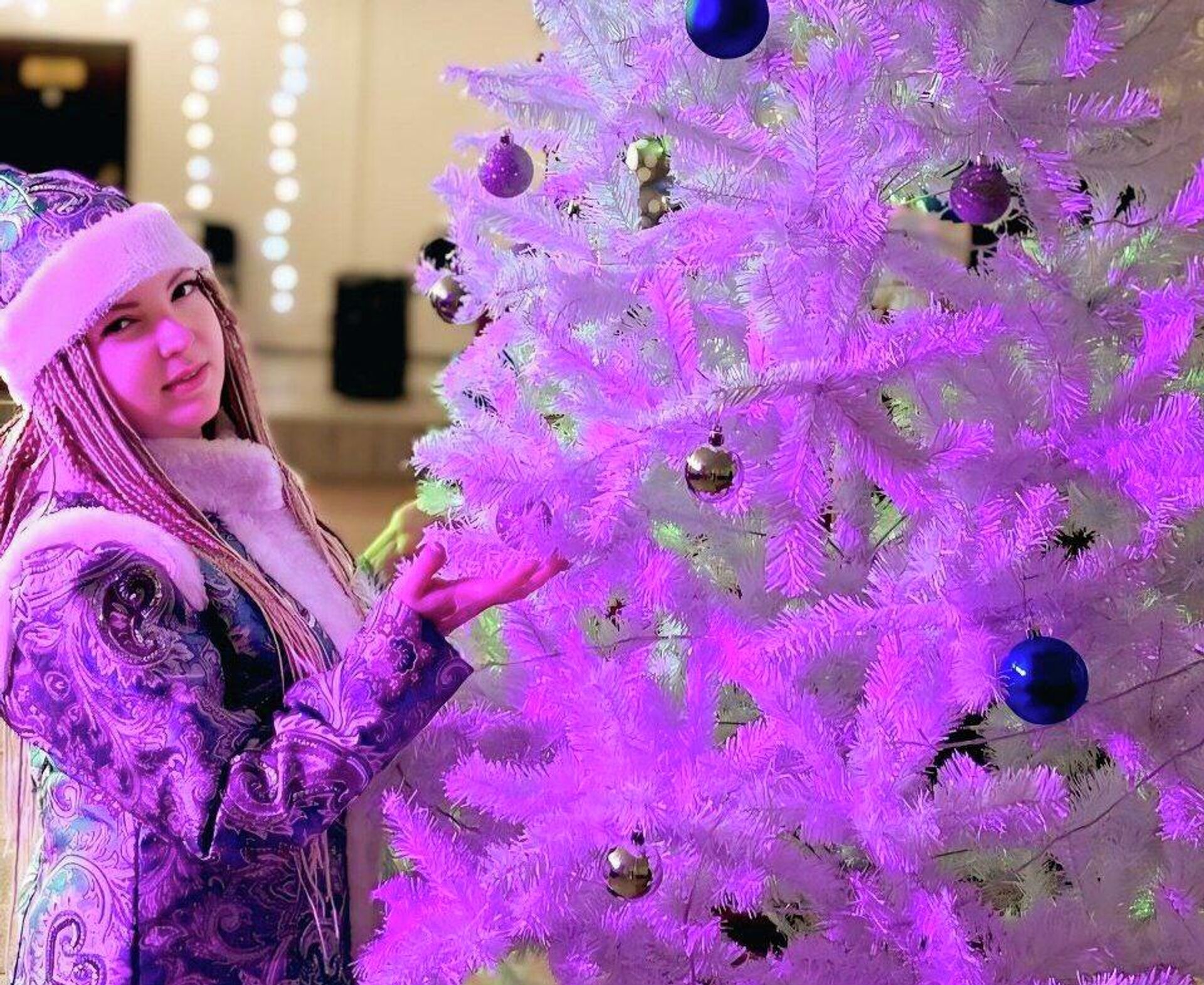 Елена из Витебска несколько лет играет роль Снегурочки на городских мероприятиях, детских утренниках и корпоративах.