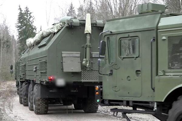 РК Орешник заступил на боевое дежурство в Беларуси - Sputnik Беларусь