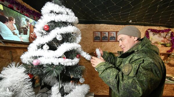 Подготовка военнослужащих группировки Центр к празднованию Нового года - Sputnik Беларусь
