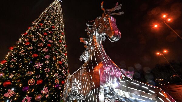 Новогоднее украшение Минска - Sputnik Беларусь
