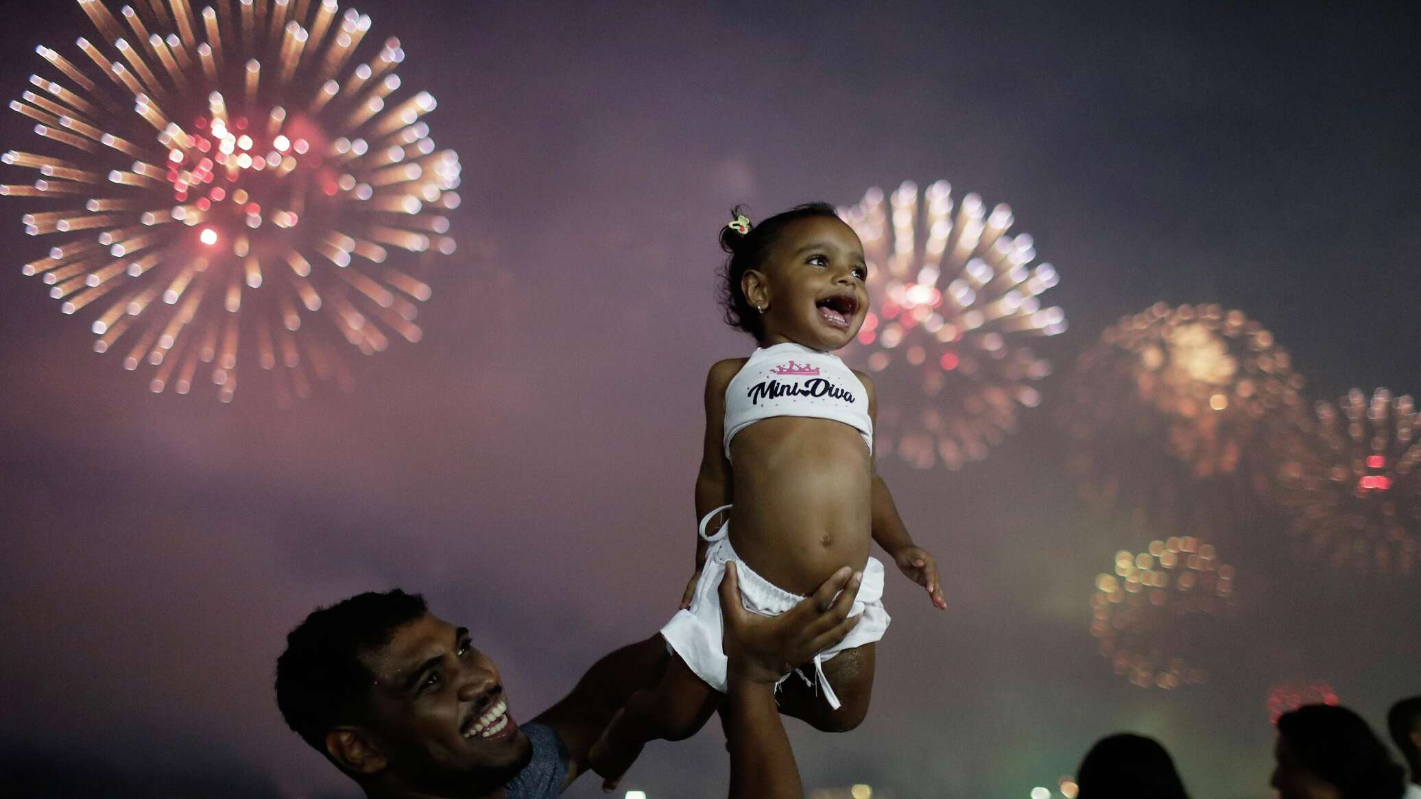 Одна ночь и миллионы огней: как встречали 2026 год в разных странах (фото)