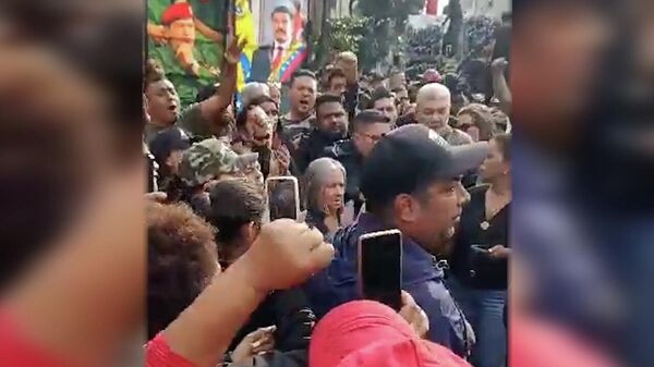 Венесуэльцы выйшлі на вуліцы пасля захопу Мадуры спецслужбамі ЗША – відэа - Sputnik Беларусь