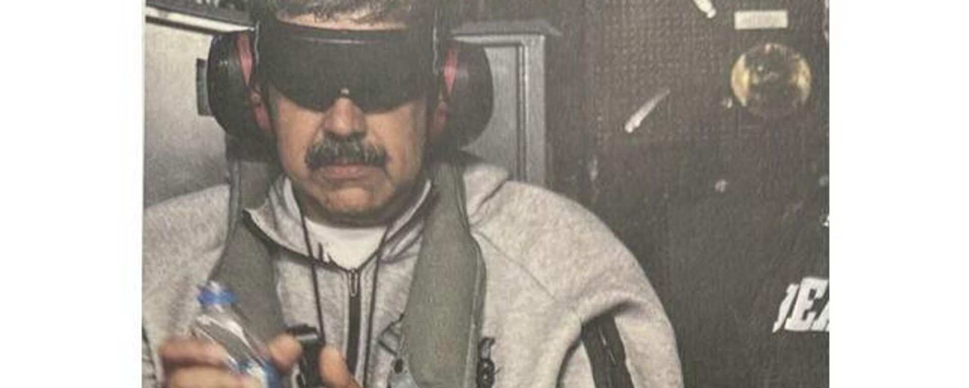 Трамп опубликовал первое фото Мадуро после захвата спецслужбами США - Sputnik Беларусь, 1920, 08.01.2026