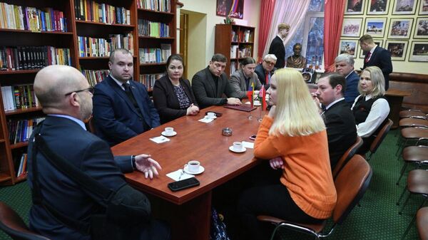 Сустрэча ў пасольстве Венесуэлы ў Беларусі - Sputnik Беларусь