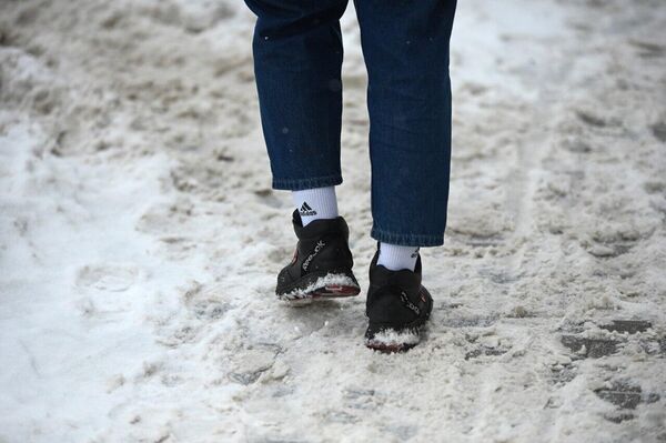 ...даже если в городе местами снега по колено. - Sputnik Беларусь