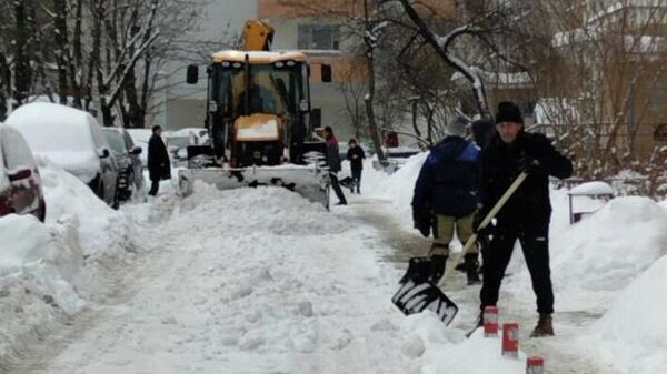 Уборка снега в Минске - Sputnik Беларусь