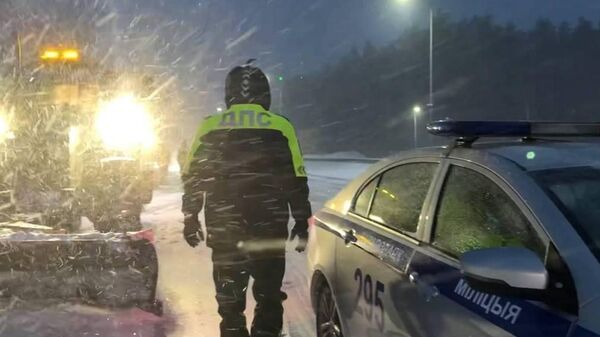 Сотрудник ГАИ - Sputnik Беларусь