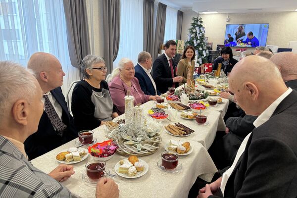 МИД передал новогодние подарки в пансионат Гармония МИД передал новогодние подарки в пансионат Гармония - Sputnik Беларусь