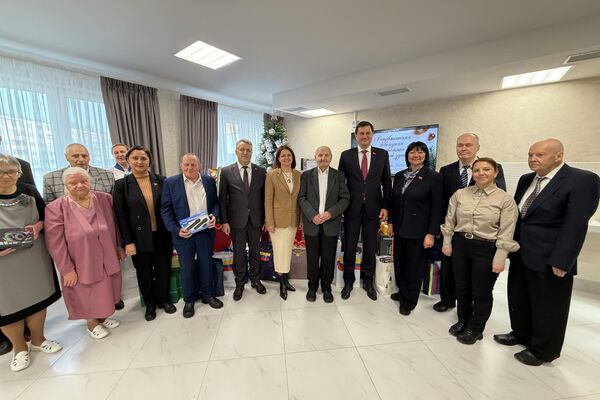 МИД передал новогодние подарки в пансионат Гармония МИД передал новогодние подарки в пансионат Гармония - Sputnik Беларусь