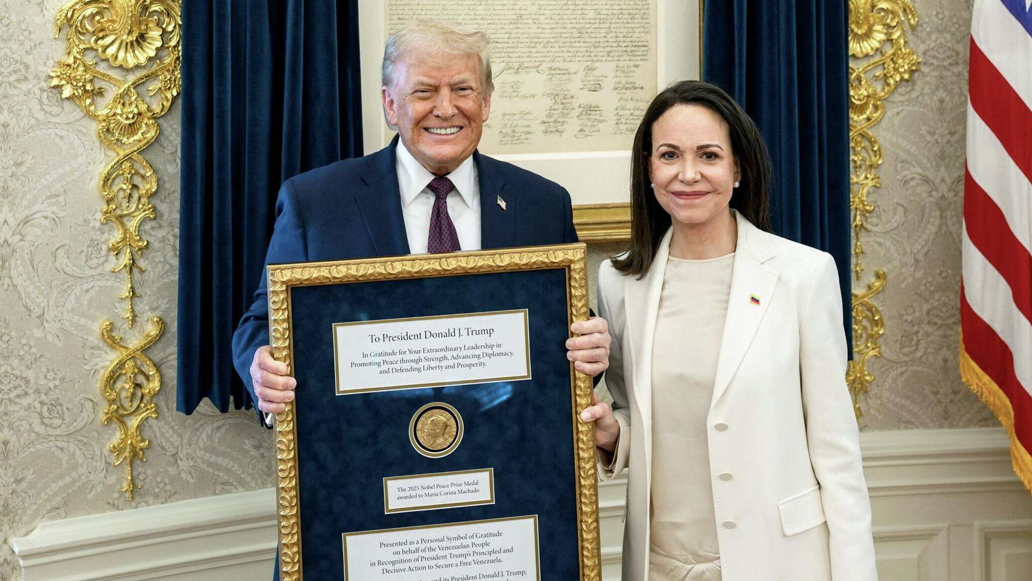 Нобелевский комитет не оставил без внимания передачу медали Трампу