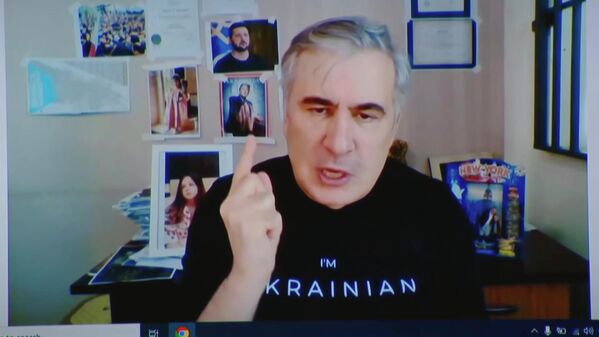 Один из самых известных политиков-заключенных современности Михаил Саакашвили проходил по ряду дел о растрате государственных средств, разгоне оппозиции и незаконном пересечении границы. В настоящее время отбывает наказание в Грузии. - Sputnik Беларусь