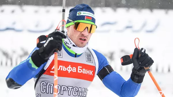 Воробей принес Беларуси серебро в масс-старте Кубка России по биатлону