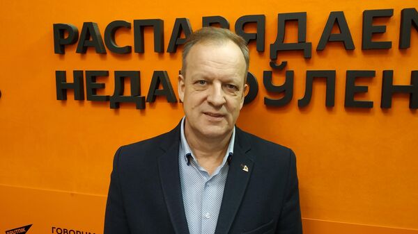 Шатько: украинский флаг сегодня стал символом смерти - Sputnik Беларусь