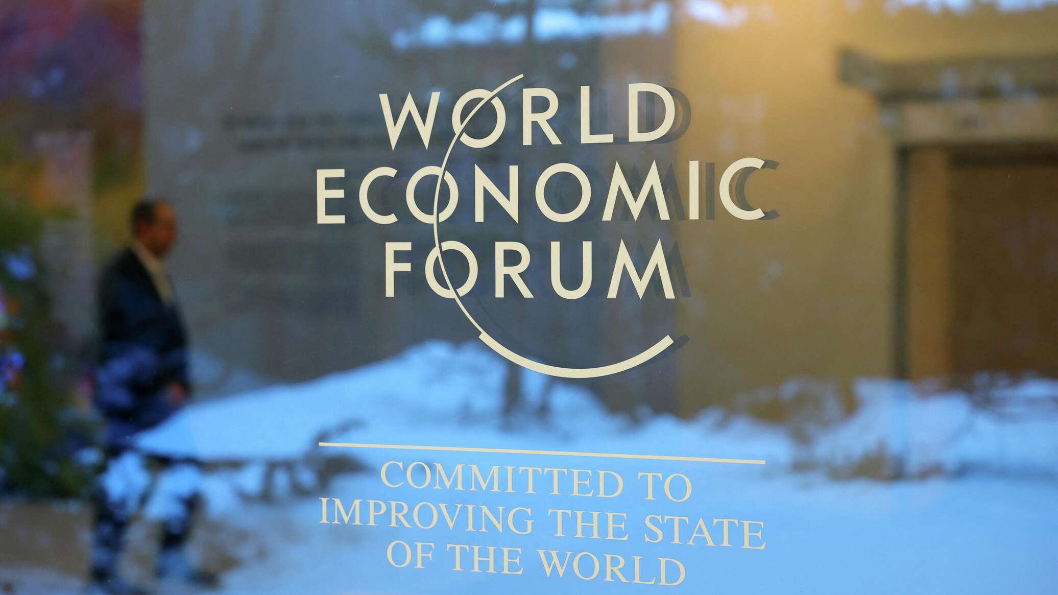 Дмитриев прибыл в Давос, где планируется его встреча с Уиткоффом и Кушнером Дмитриев прибыл в Давос, где планируется его встреча с Уиткоффом и Кушнером