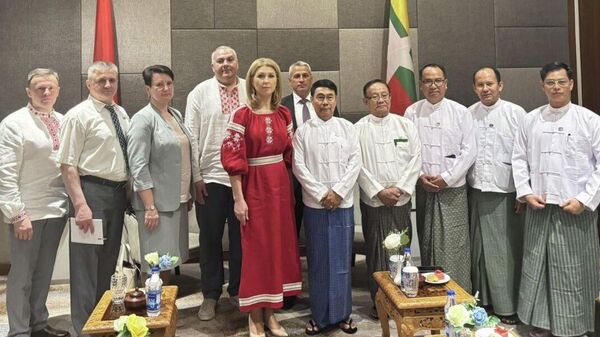 Белорусская делегация в Мьянме - Sputnik Беларусь