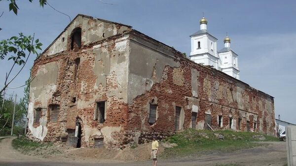 Здание бывшего монастыря кармелитов в Глубоком (Витебская область)  - Sputnik Беларусь