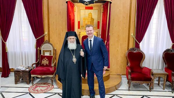Патриарх Феофил III и посол Беларуси в Израиле Юрий Ярошевич  - Sputnik Беларусь