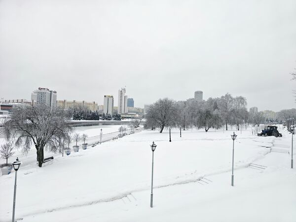 Снег в Минске - Sputnik Беларусь