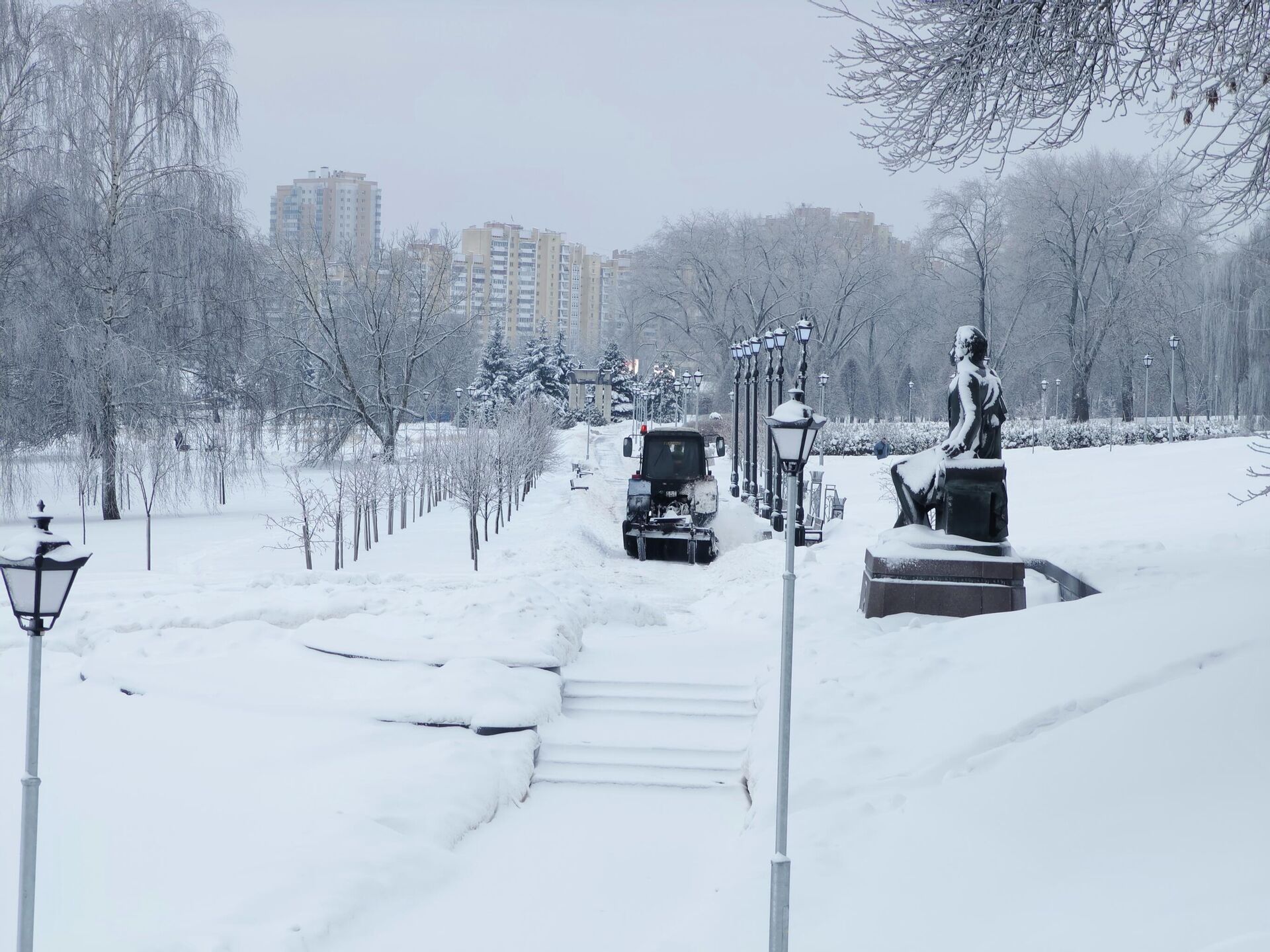 Снег в Минске Снег в Минске - Sputnik Беларусь, 1920, 27.02.2026