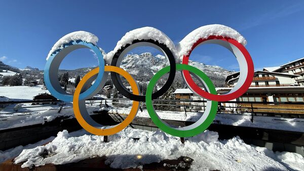 Олимпийские кольца в Милане - Sputnik Беларусь