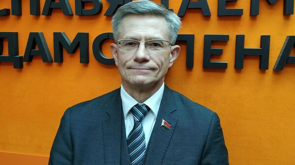 Козел: кто и зачем выдает себя за ветеранов, обвешиваясь фейковыми наградами? - Sputnik Беларусь