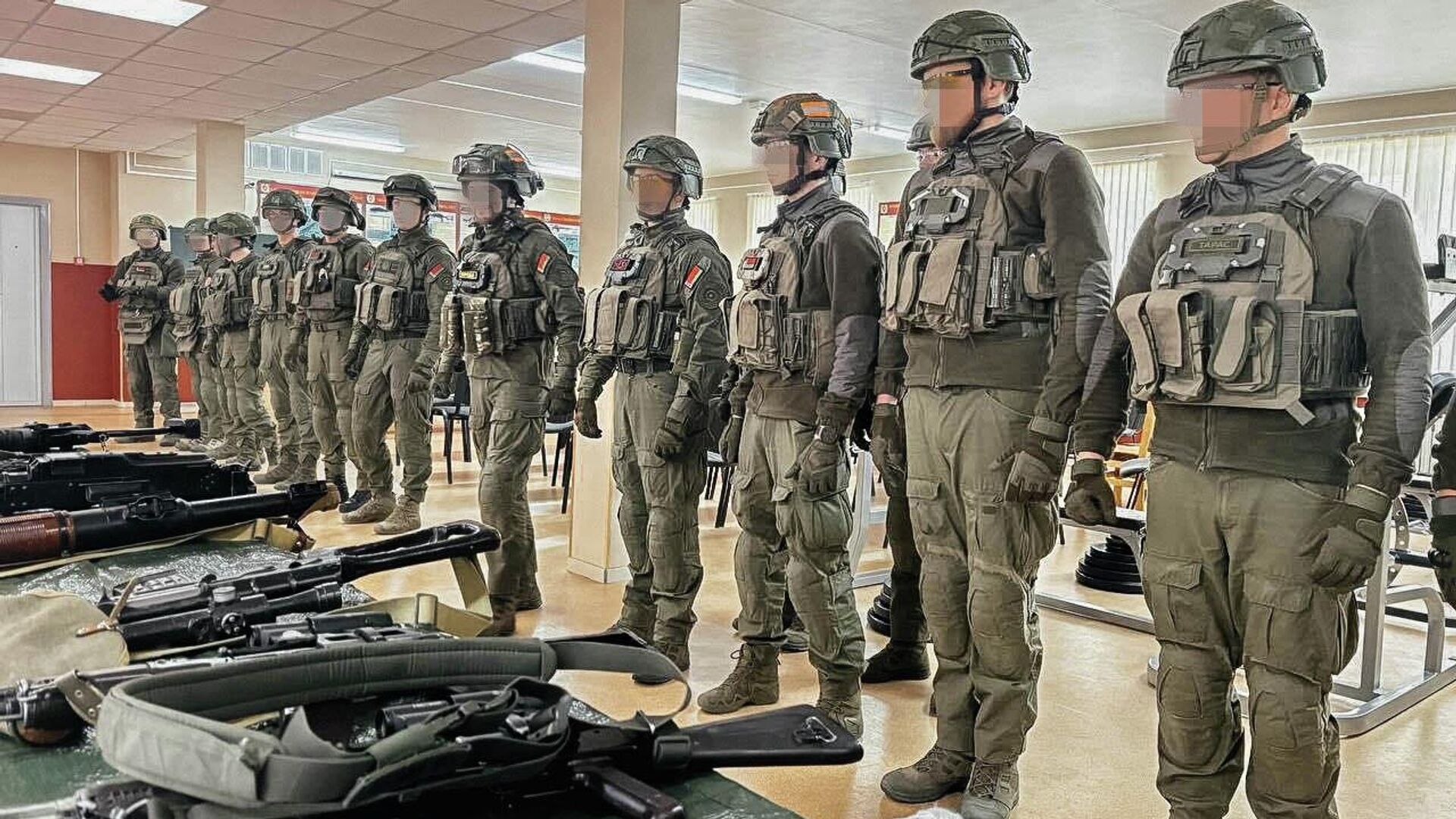 Аттестация новых отрядов спецназа проходит во внутренних войсках МВД Аттестация новых отрядов спецназа проходит во внутренних войсках МВД