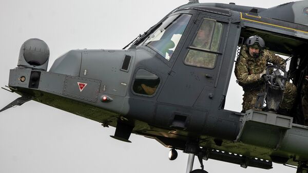 Салдат брытанскай арміі падчас ваенных вучэнняў НАТА - Sputnik Беларусь