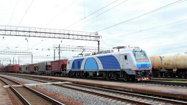 Грузовой поезд - Sputnik Беларусь