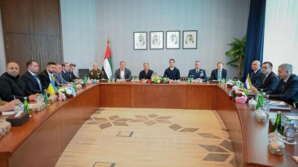 Переговоры представителей РФ, США и Украины в Абу-Даби - Sputnik Беларусь