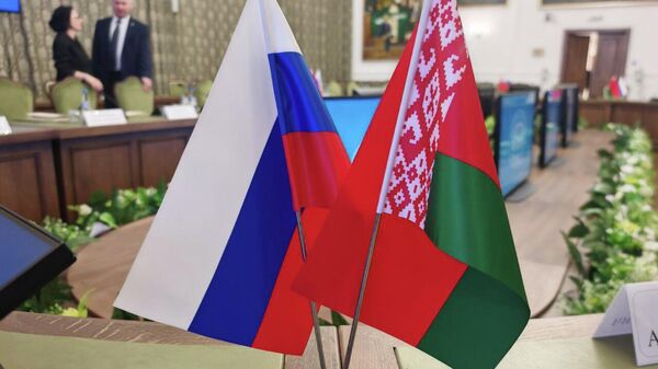 Флаги России и Беларуси - Sputnik Беларусь