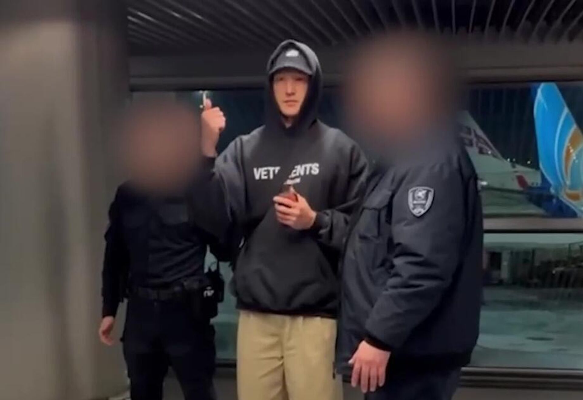 Комику Нурлану Сабурову запретили въезд в Россию - Sputnik Беларусь, 1920, 06.02.2026