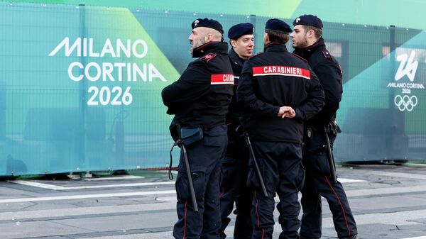 Итальянские карабинеры на Олимпийских Играх - Sputnik Беларусь