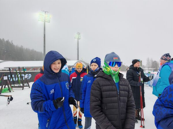 Соревнования Снежный снайпер - Sputnik Беларусь