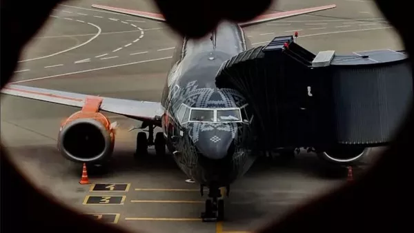 Спасибо за службу: Belavia проводила на покой свой первый Boeing 737-300