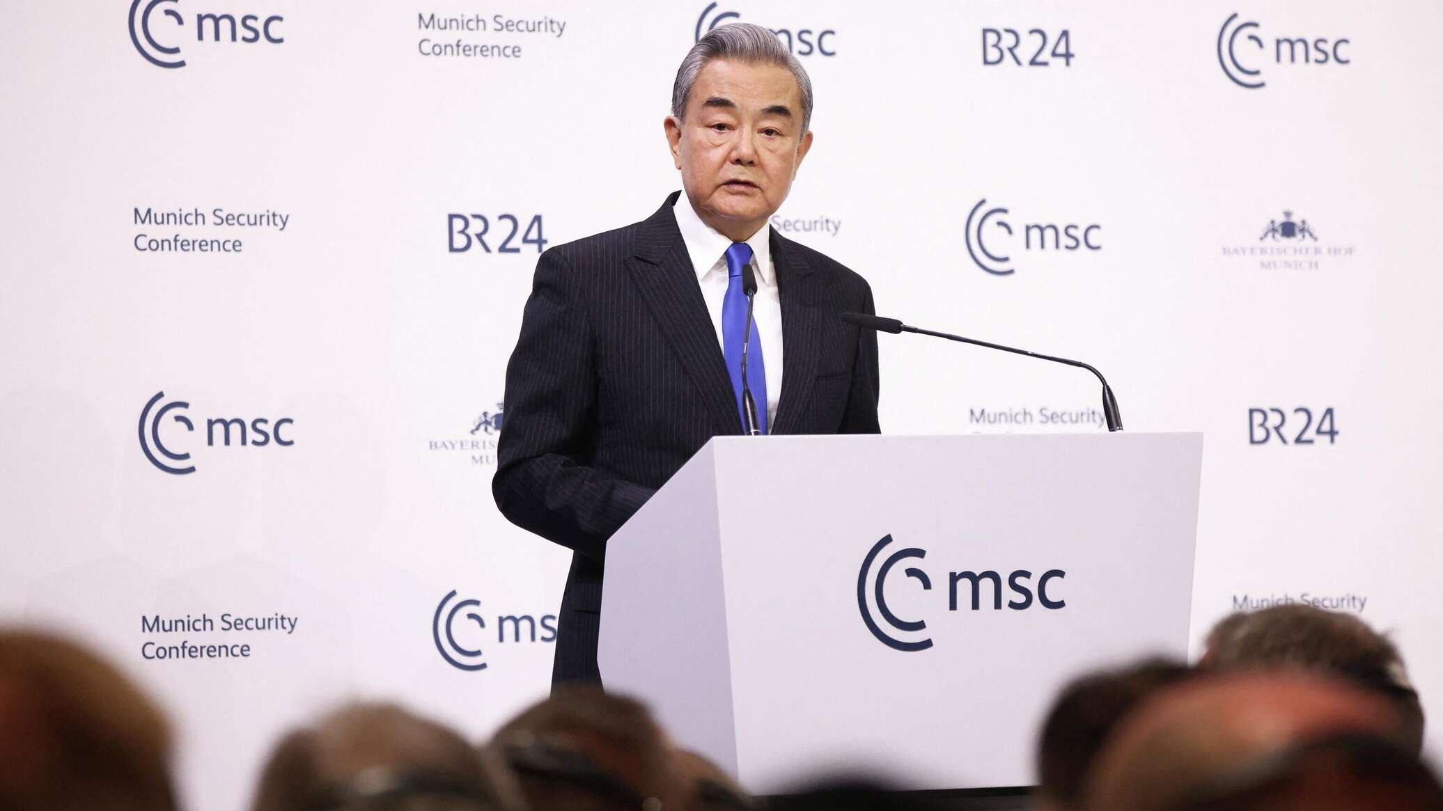 МИД КНР: необходимо устранить коренные причины украинского конфликта